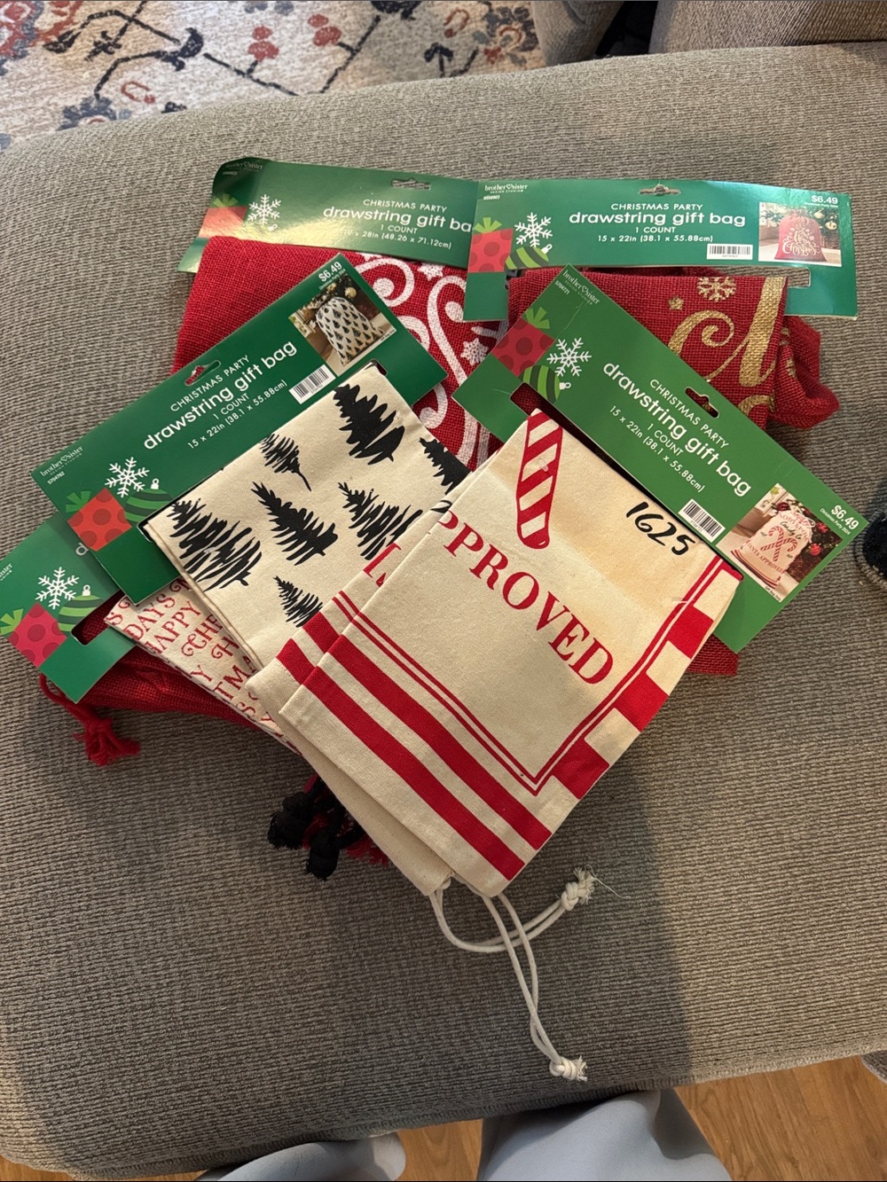 Christmas Party Drawstring Gift Bags - Red, Cream, Black (Set)